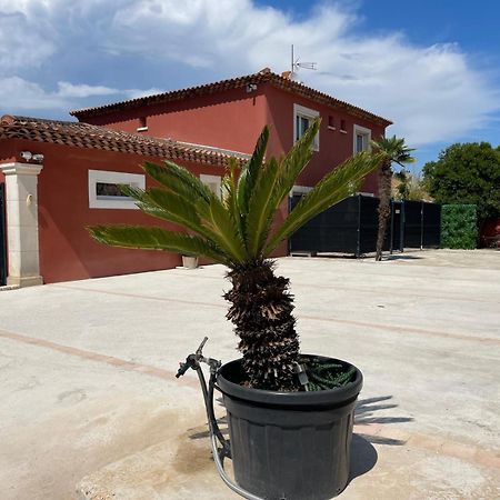 Aparthotel La Casa Bella Gignac-la-Nerthe Exterior foto