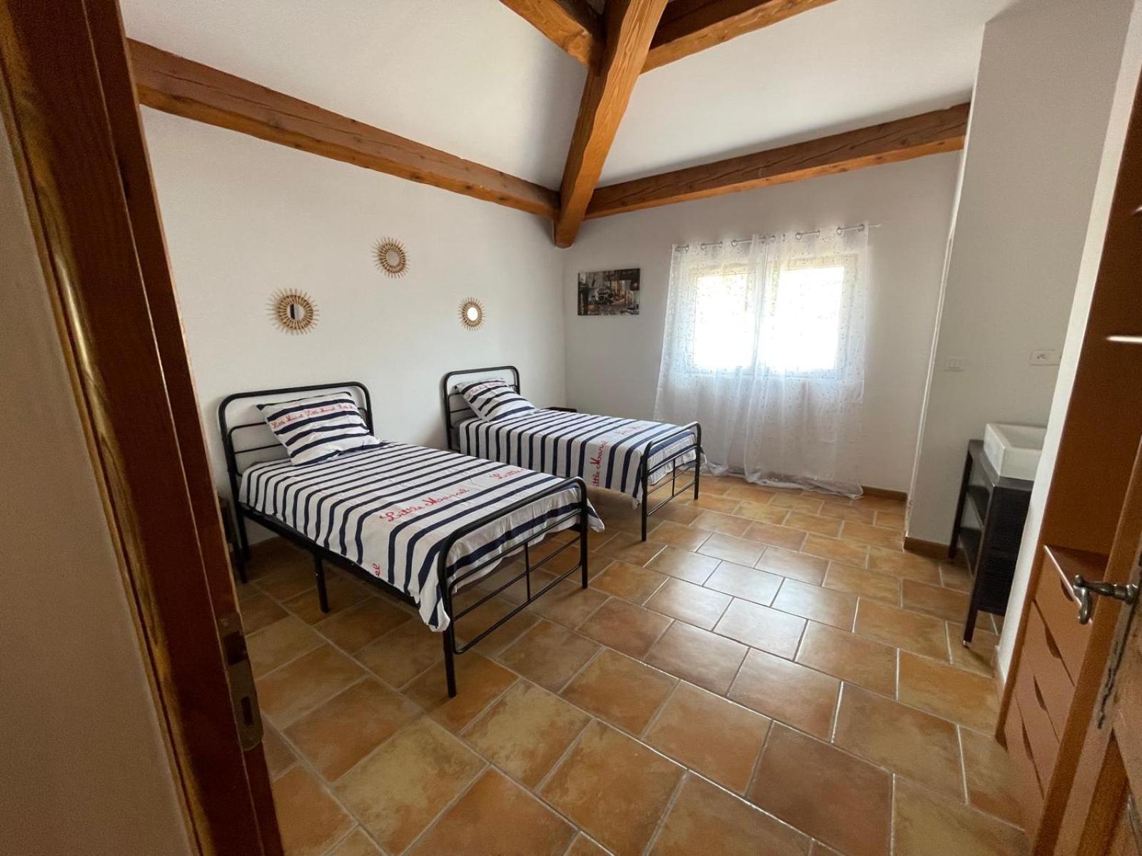 Aparthotel La Casa Bella Gignac-la-Nerthe Exterior foto